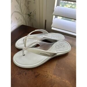 RIDER Greendene Women's WhiteThongs Flat Sandals Flip Flops MADE in BRAZIL Sz 5